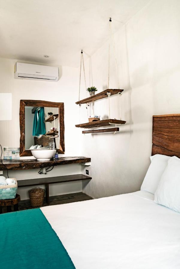 Hotel Y Beach Club Casa Mia Xulha -Bacalar Xul-Ha Kültér fotó