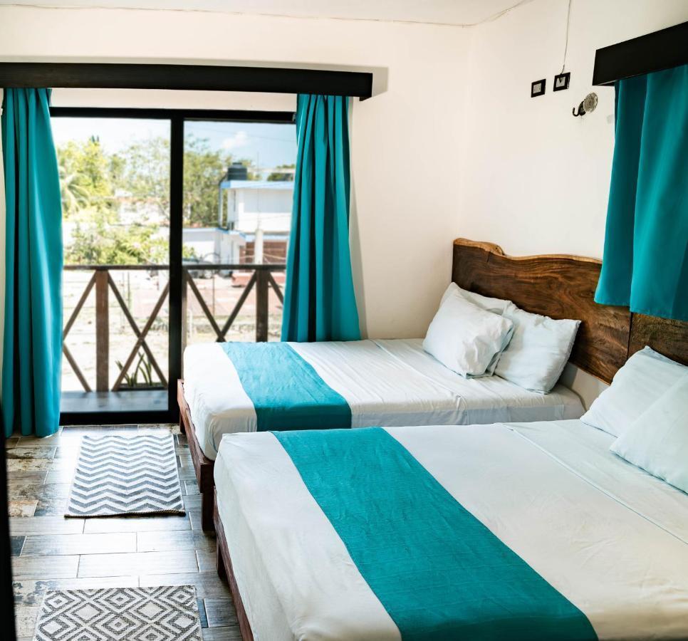 Hotel Y Beach Club Casa Mia Xulha -Bacalar Xul-Ha Kültér fotó