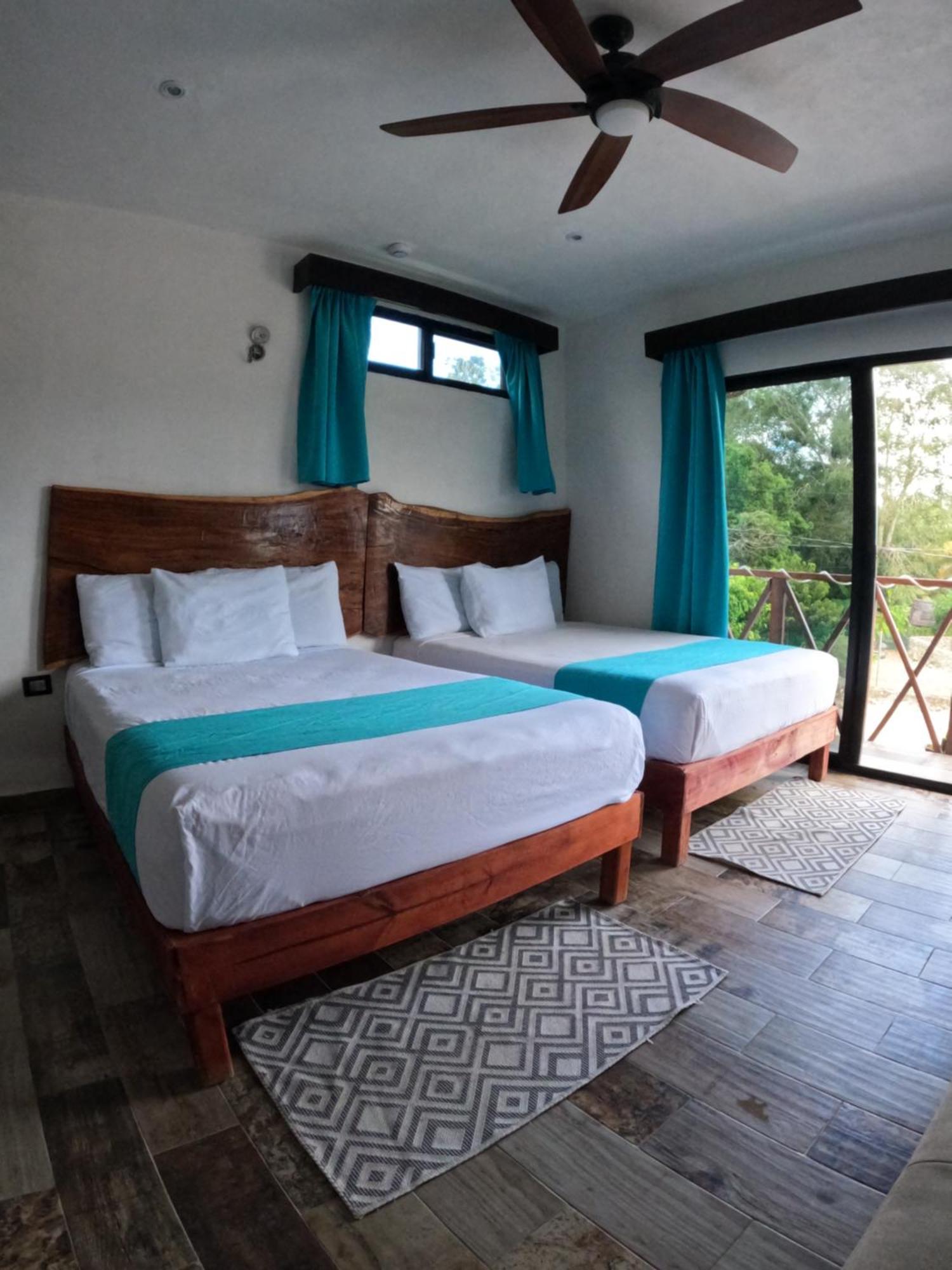Hotel Y Beach Club Casa Mia Xulha -Bacalar Xul-Ha Kültér fotó